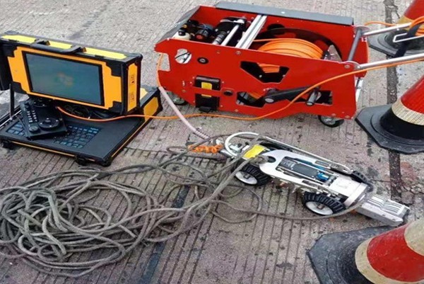 全椒CCTV管道检测机器人